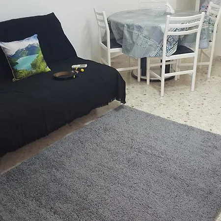 Sunny شقة لارنكا
